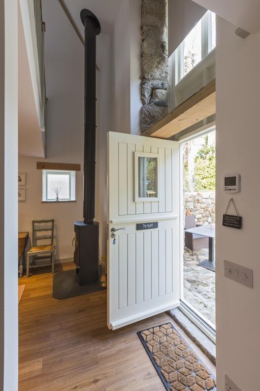 Red River Stables - Peaceful, Beautiful Grounds, Swimming Pool, Central Location For West Cornwall Camborne Εξωτερικό φωτογραφία