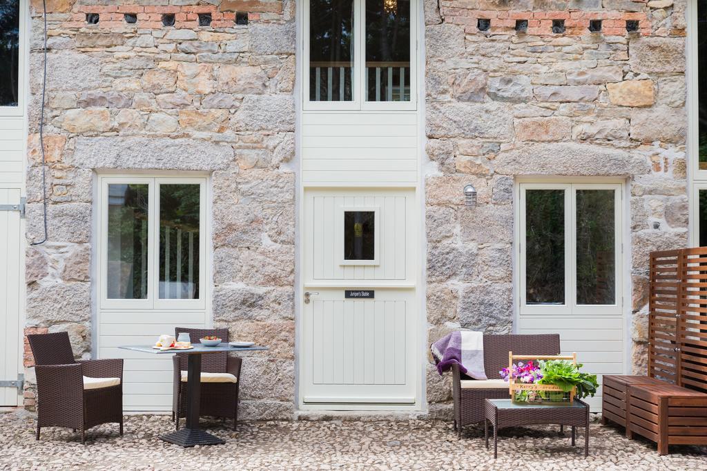 Red River Stables - Peaceful, Beautiful Grounds, Swimming Pool, Central Location For West Cornwall Camborne Εξωτερικό φωτογραφία